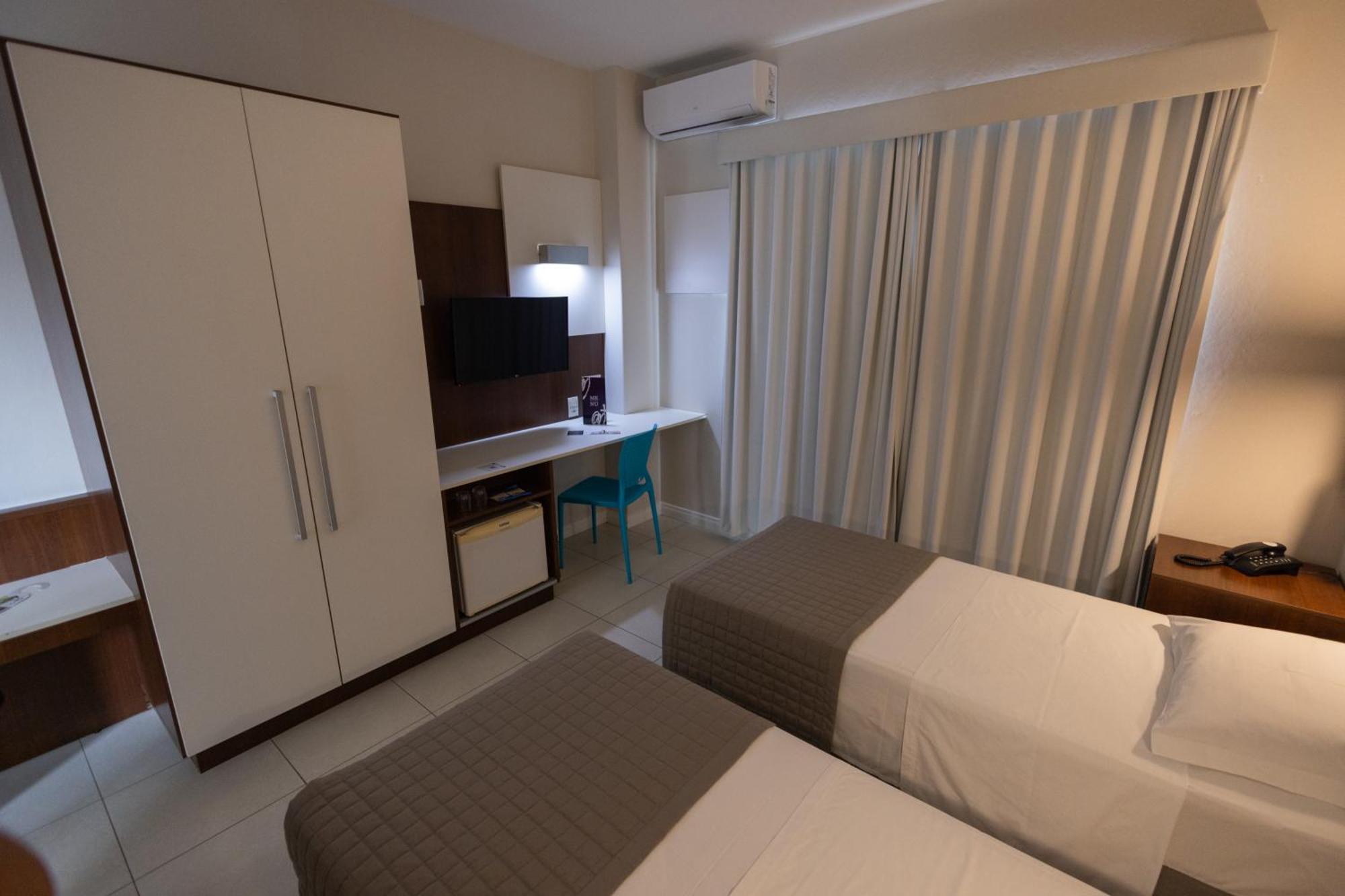 Art Hotel Tubarao Exterior photo