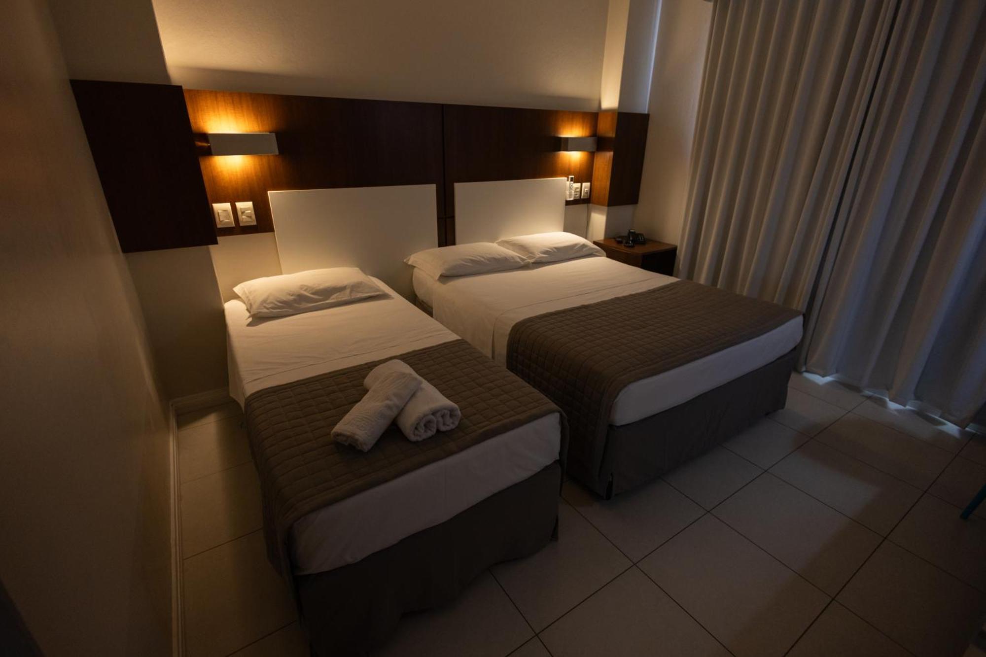 Art Hotel Tubarao Exterior photo