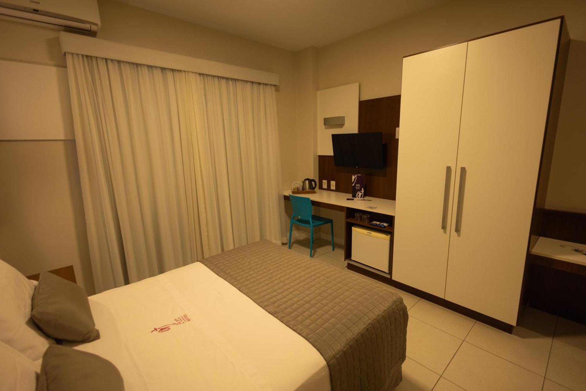 Art Hotel Tubarao Exterior photo